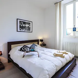  Apartment Design District - Italien